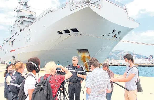 Le porte-hélicoptères Dixmude prêt à repartir en mission