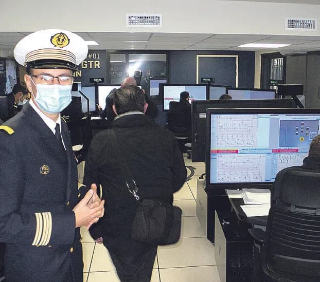 Modernisation et renouvellement de la flotte pour la base navale