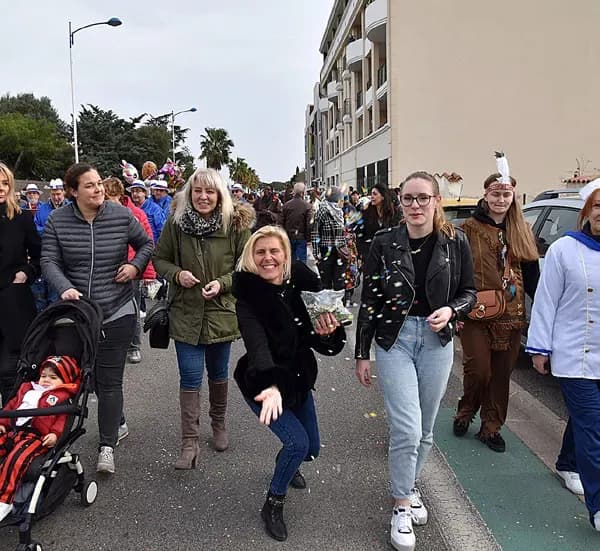 Au Carnaval, déguisements, confettis et bonne humeur !