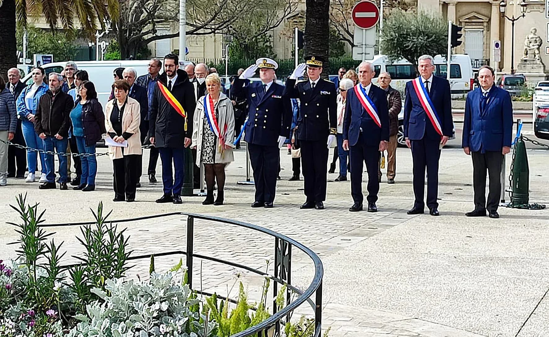 « Regarder l'Histoire en face »