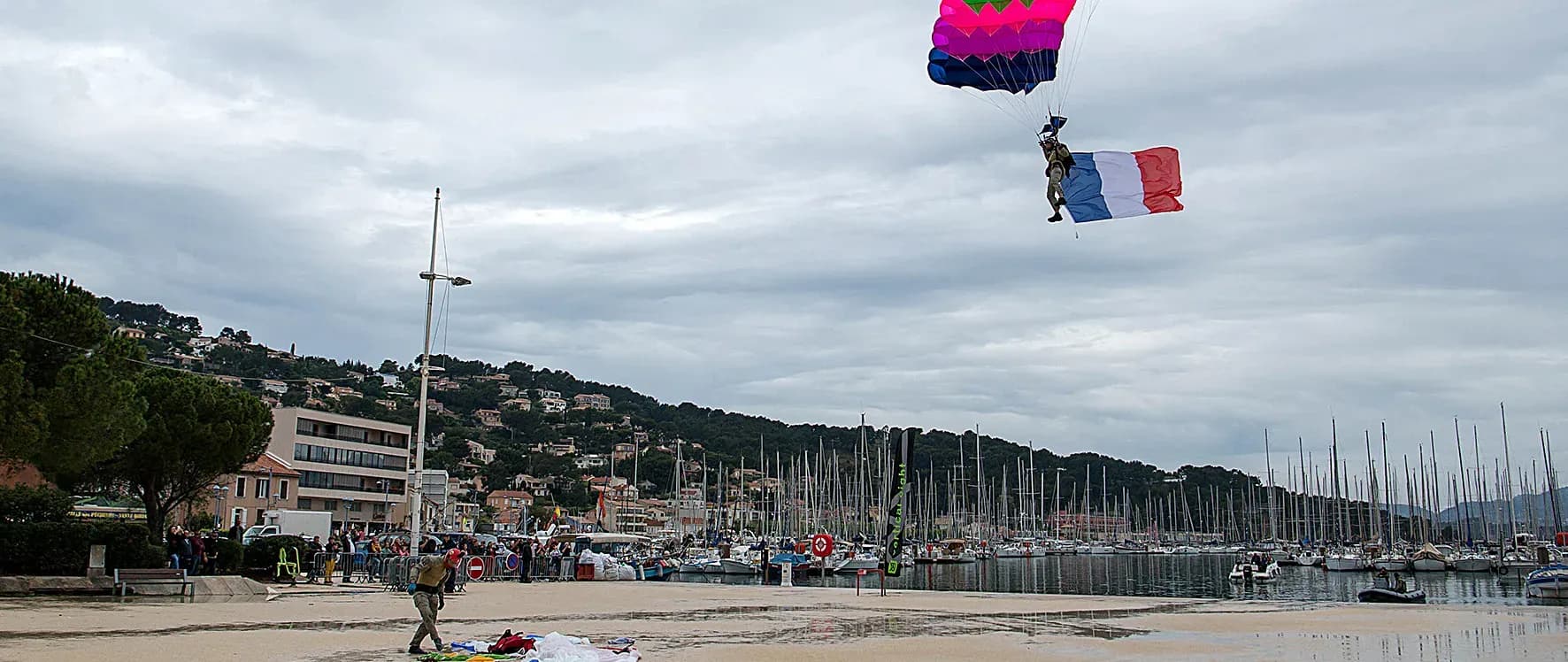 Le Pôle Écoles Méditerranée et le Commando Hubert soutiennent le Bleuet de France