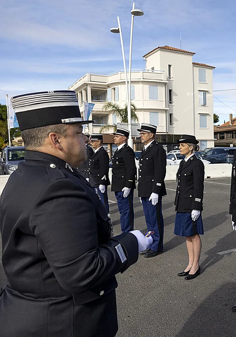 Gaëlle Rouault, commandante des gendarmes de la compagnie de Hyères