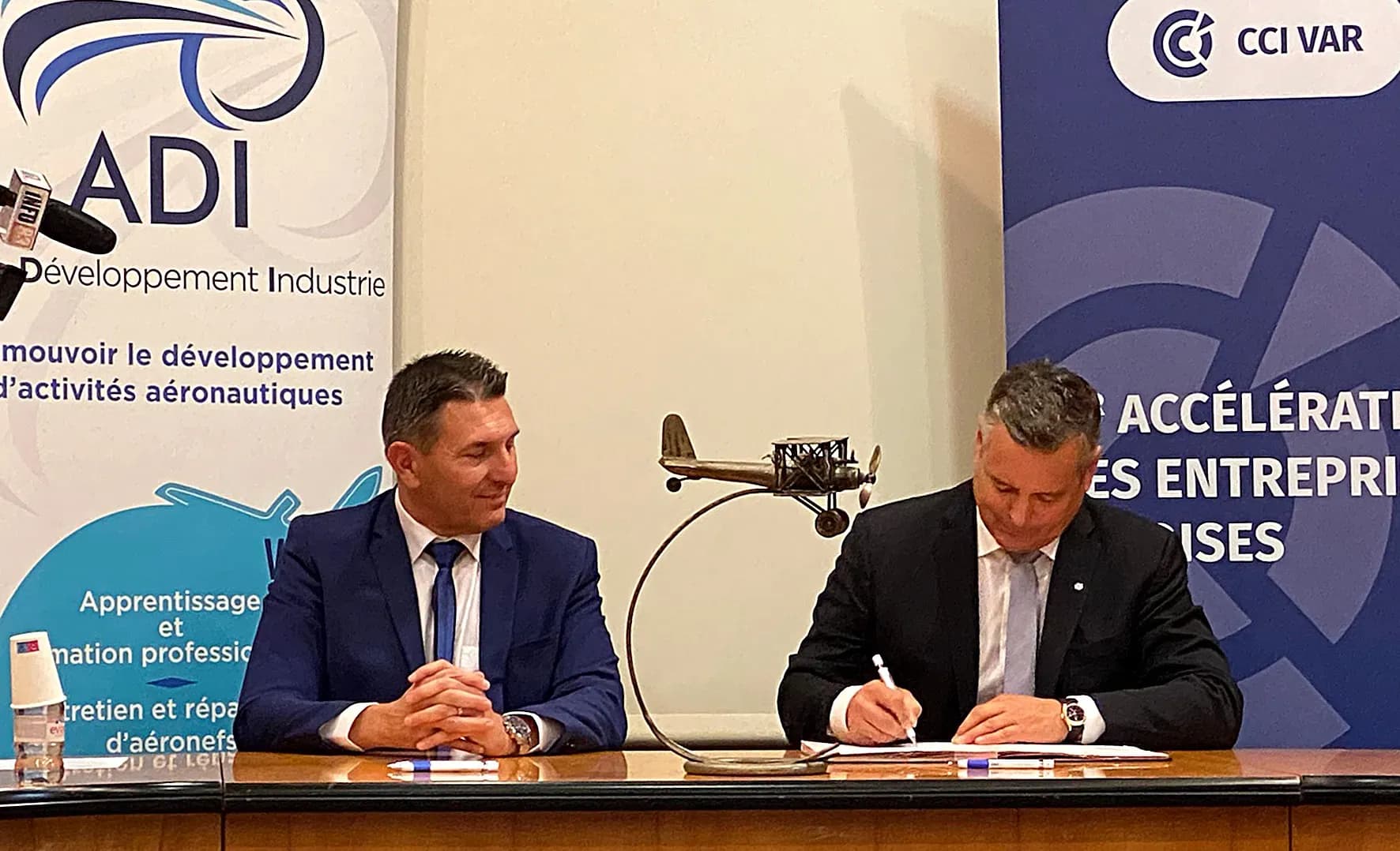 Aéronautique Développement Industrie signe une charte avec la CCI