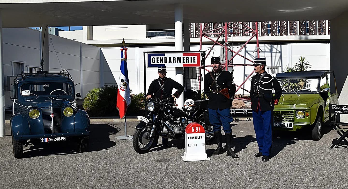 La gendarmerie à travers les âges