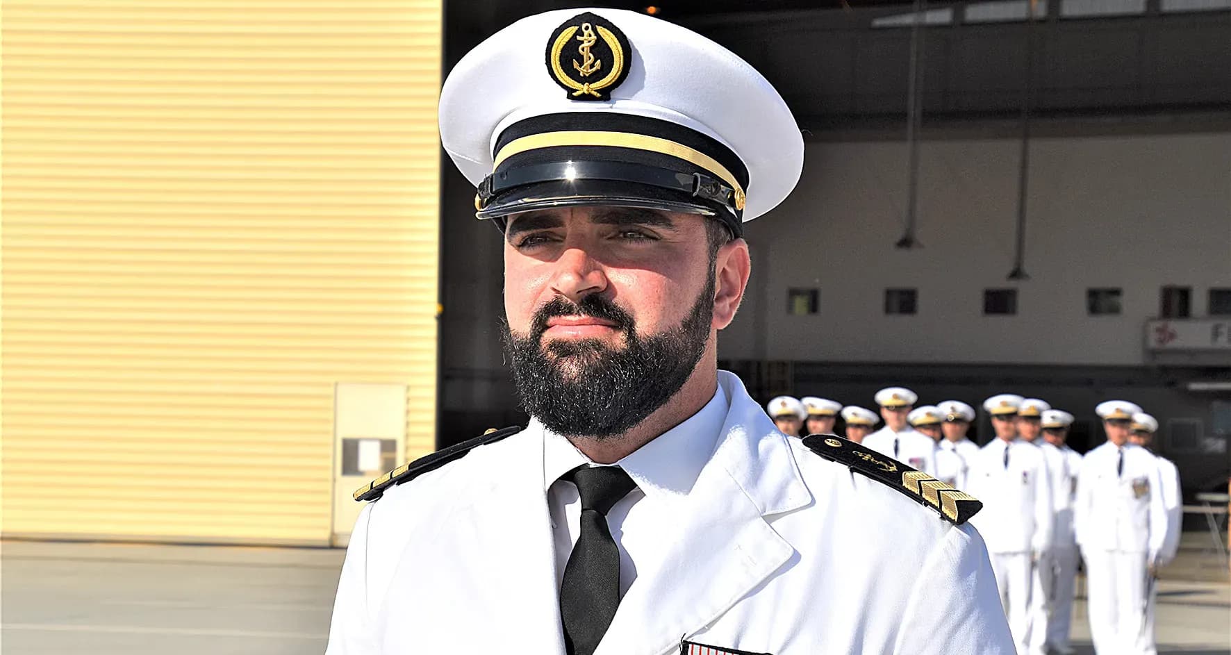 Le capitaine de frégate Arnaud Ferrandi à la tête de la flottille 36F