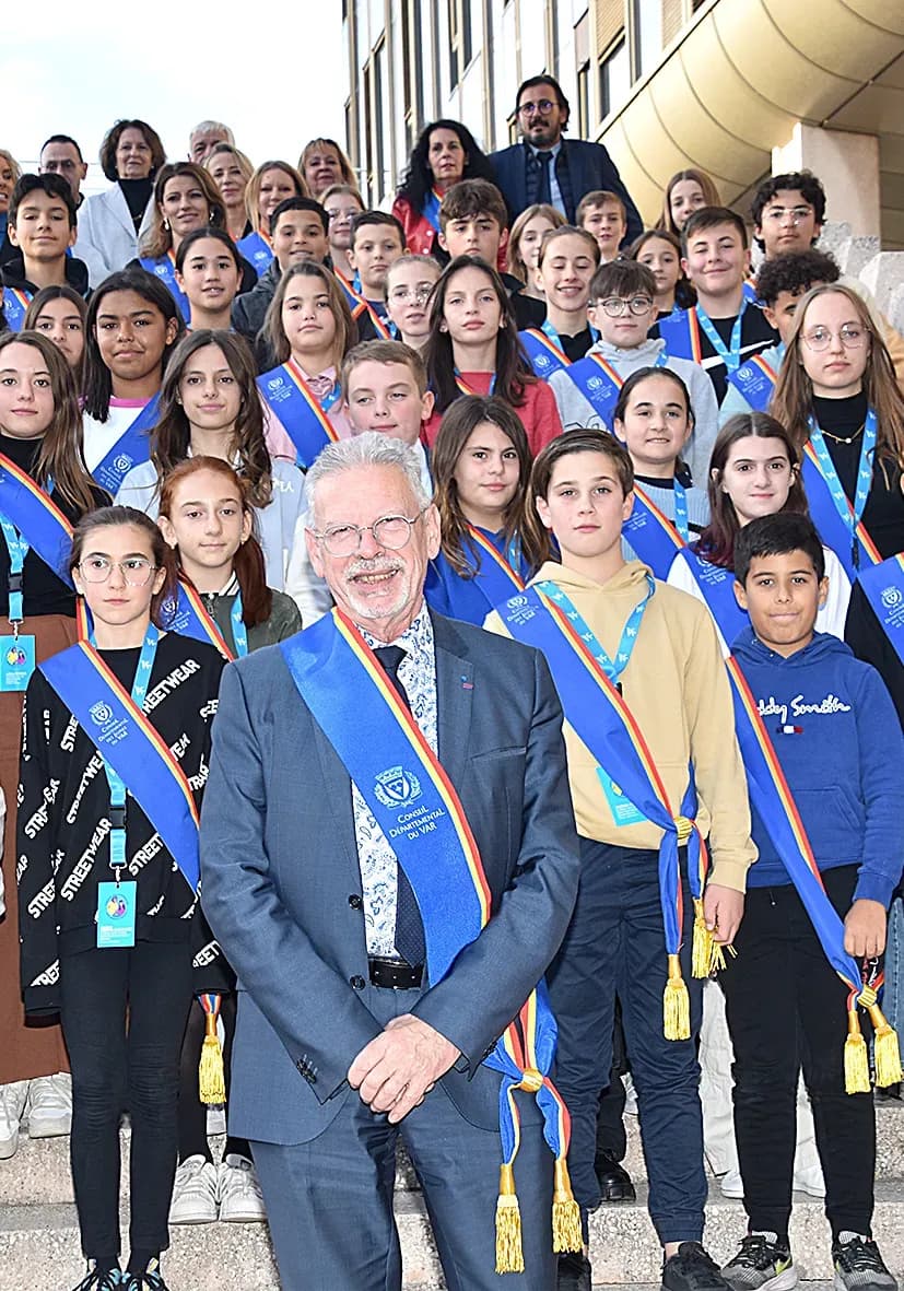 Les jeunes varois à l'école de la citoyenneté