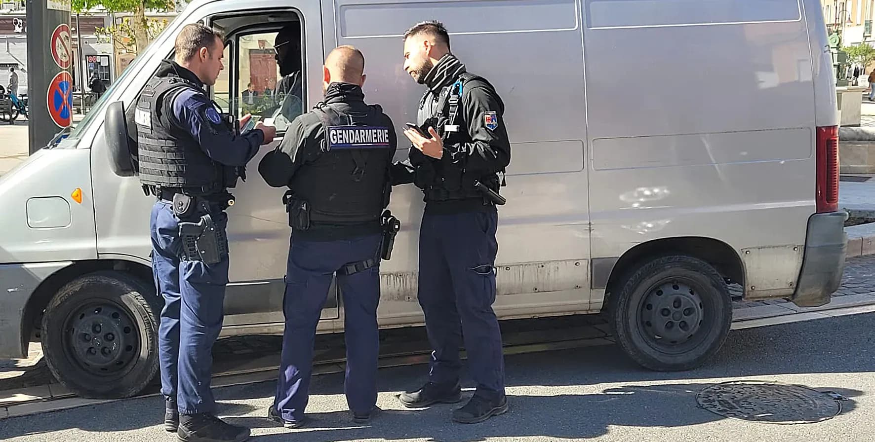 Des étrangers en situation irrégulière arrêtés par la police