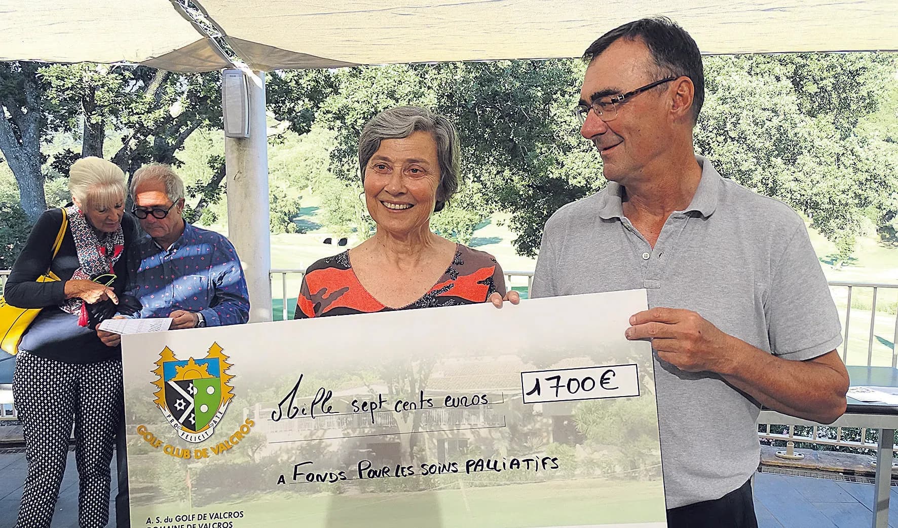 Le grand cœur des golfeurs de Valcros