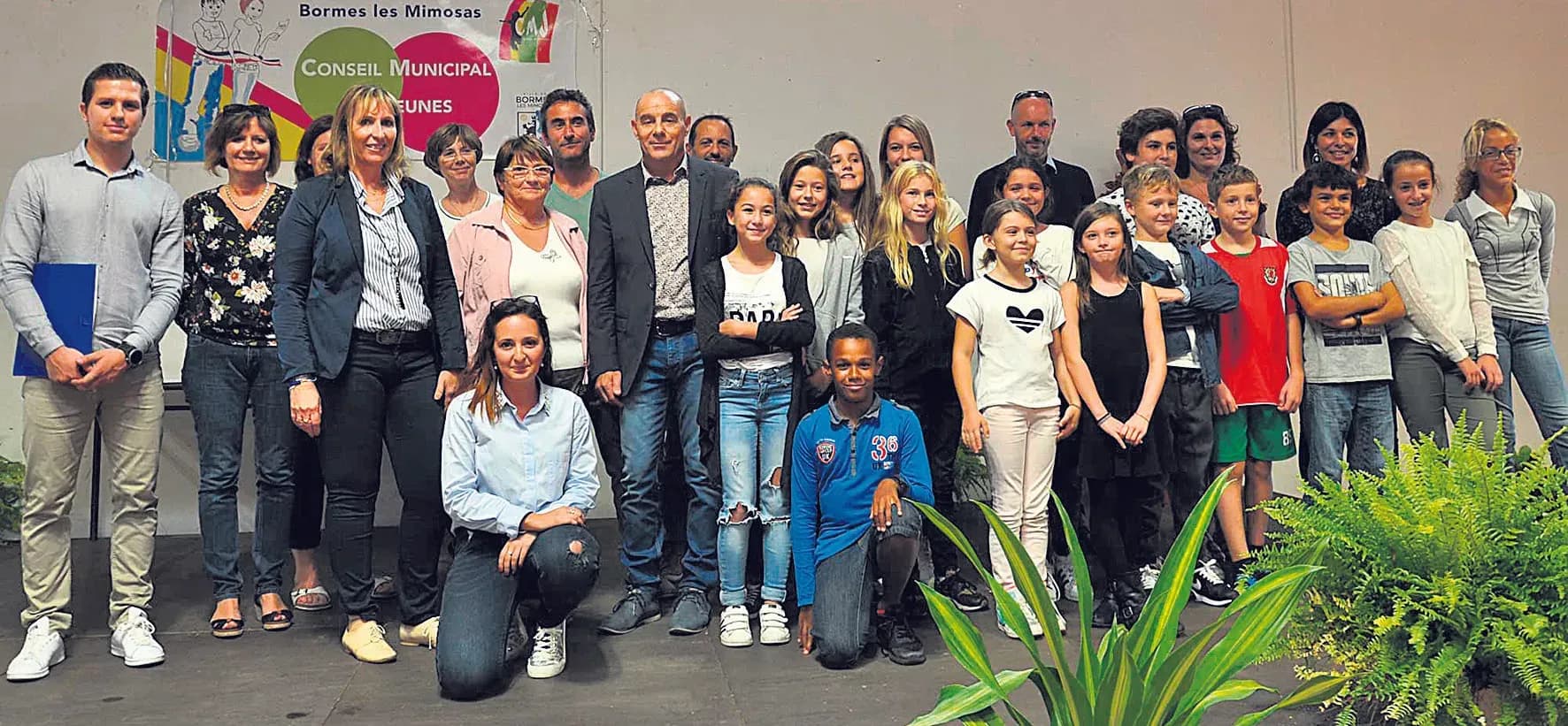 Les nouveaux élus du conseil municipal des jeunes