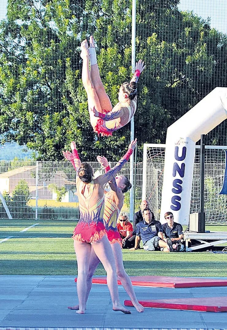 Le sport scolaire réuni dans une ambiance bon enfant !
