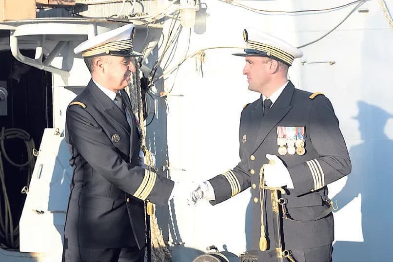 Un nouveau commandant pour le PHM Commandant Bouan