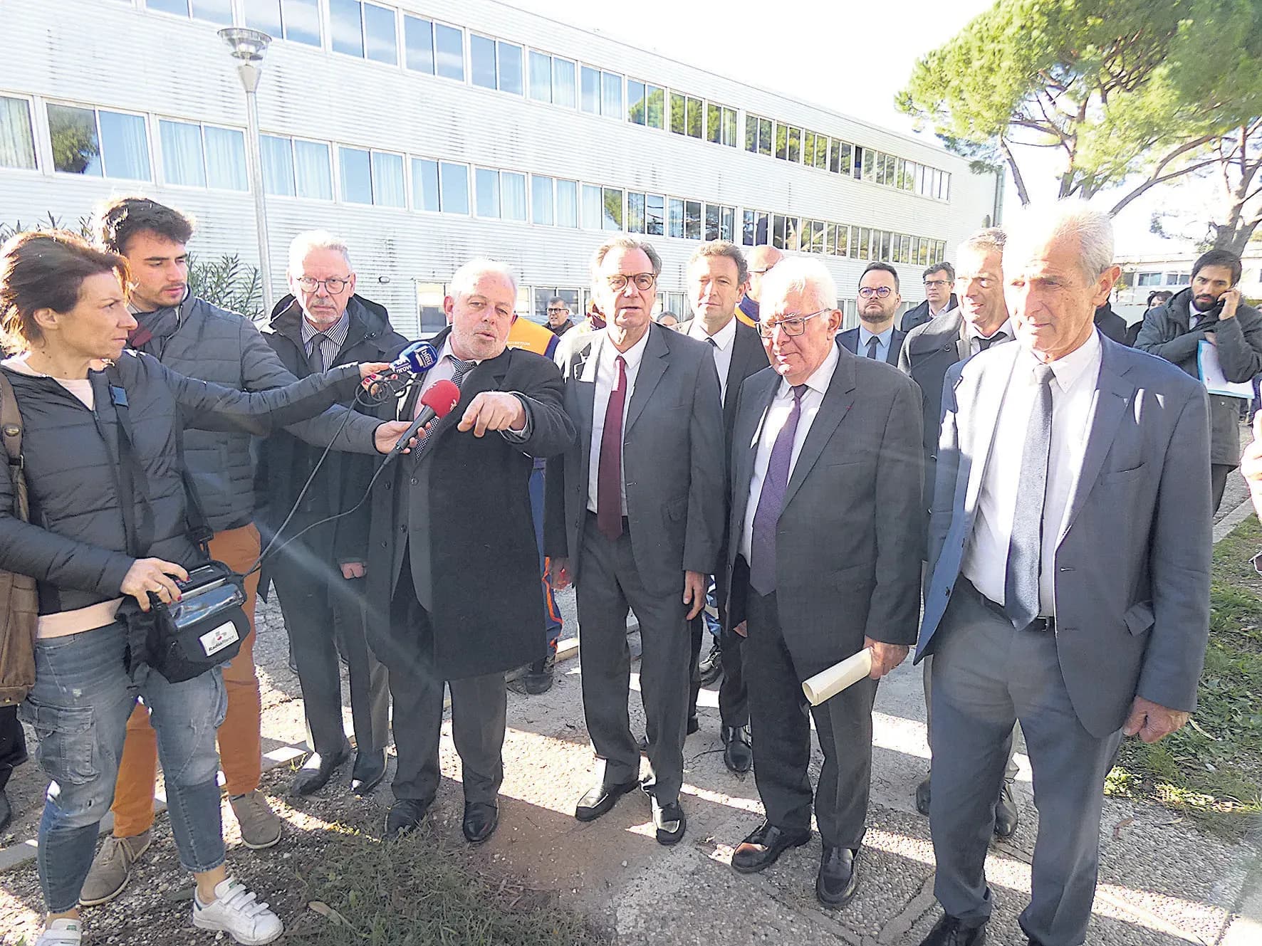 Renaud Muselier : « Un nouveau lycée à Hyères en 2024 »