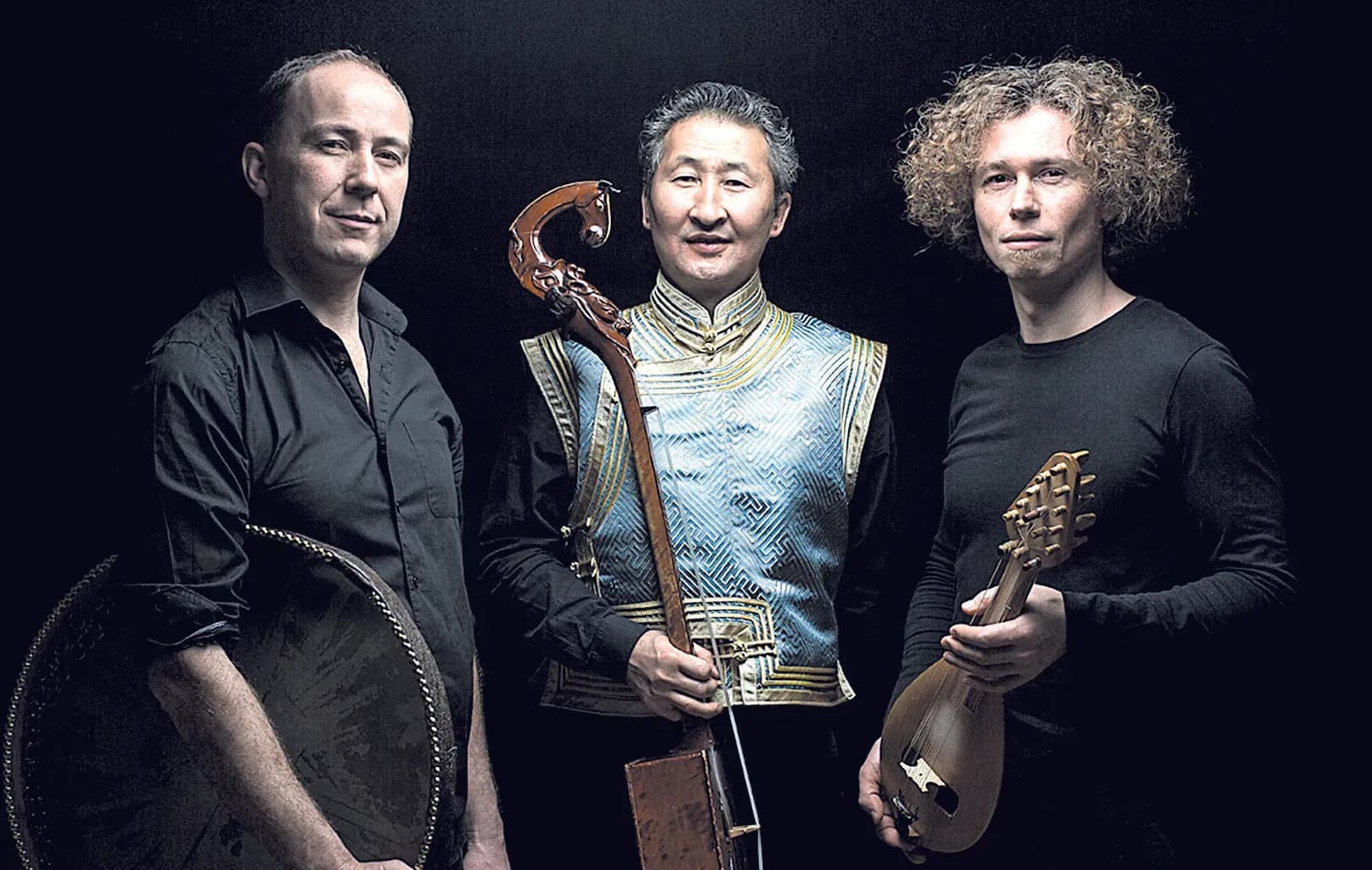 Les violons barbares, un voyage envoûtant