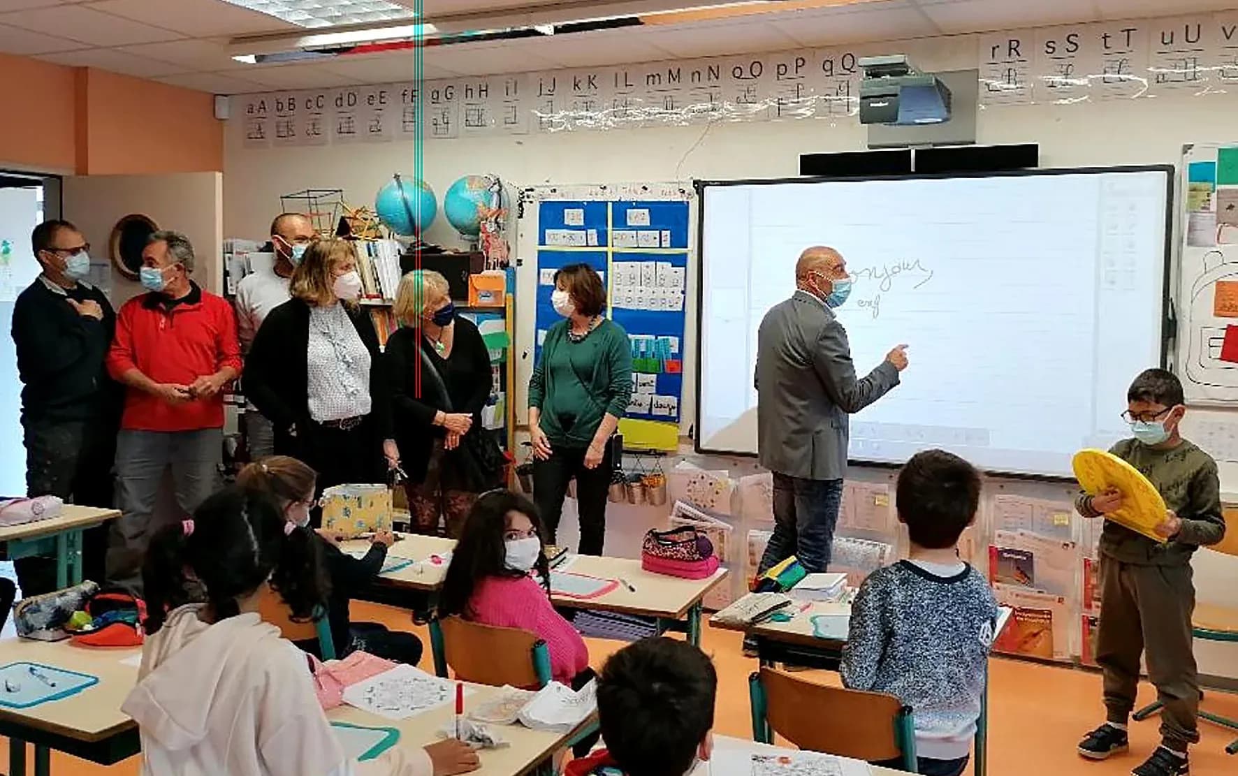 Des équipements numériques de pointe pour les écoles