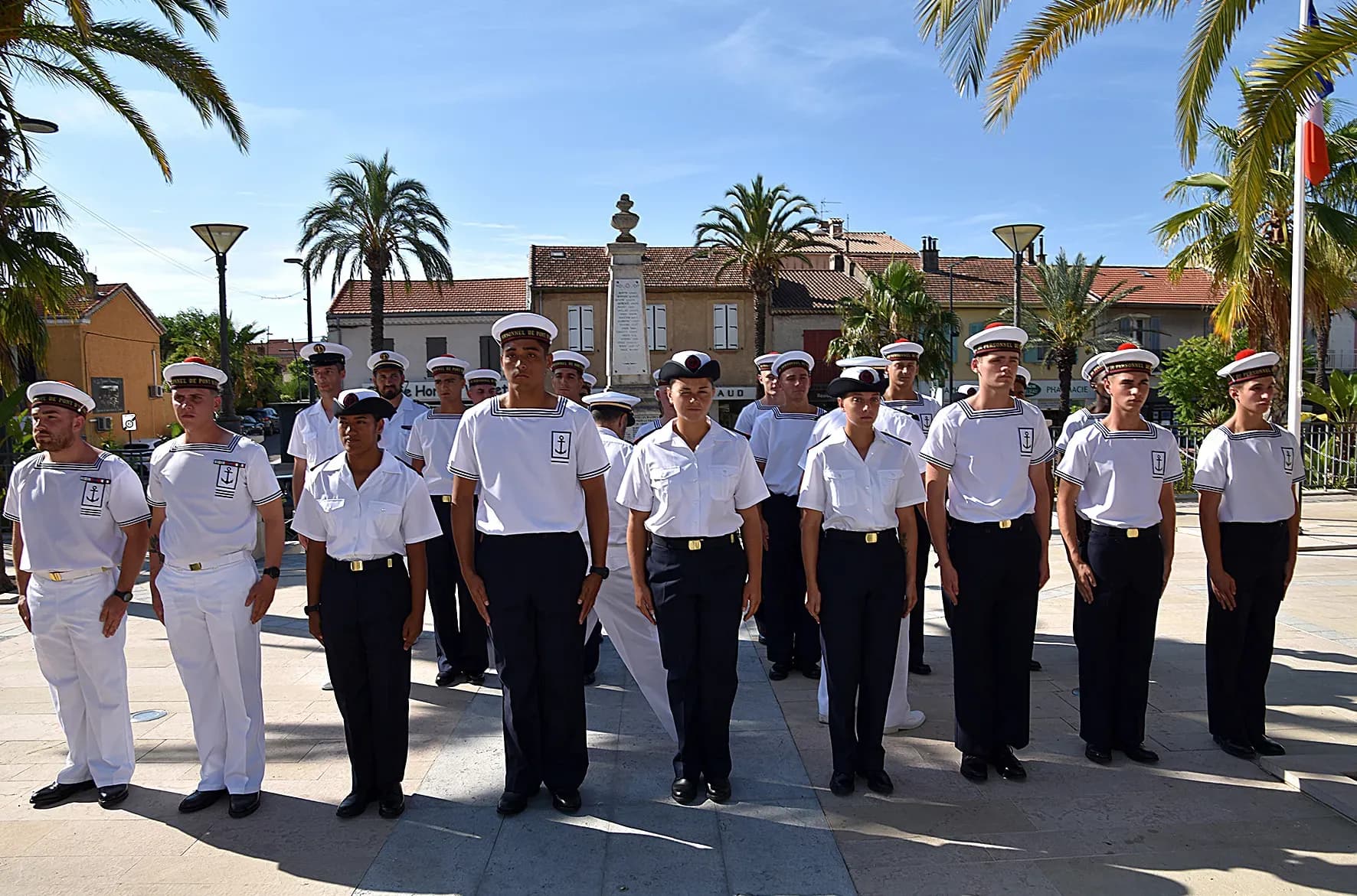 24 jeunes matelots reçoivent leurs diplômes