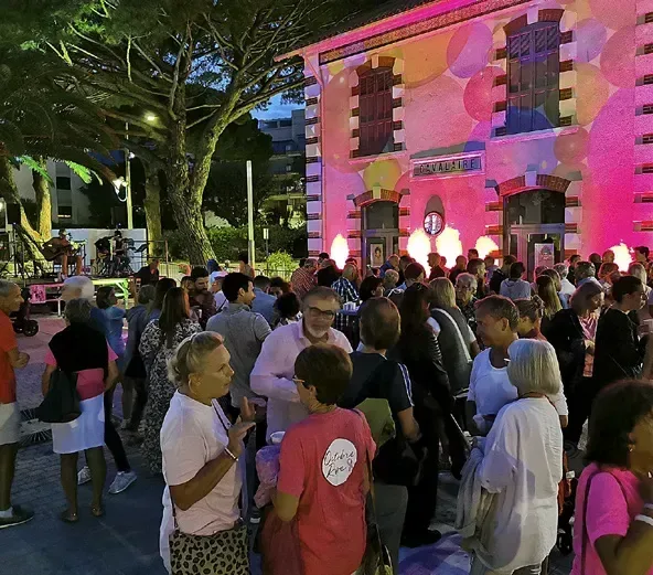 Grande mobilisation contre le cancer du sein !