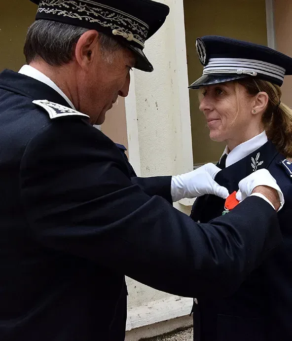 Honneur, courage et don de soi