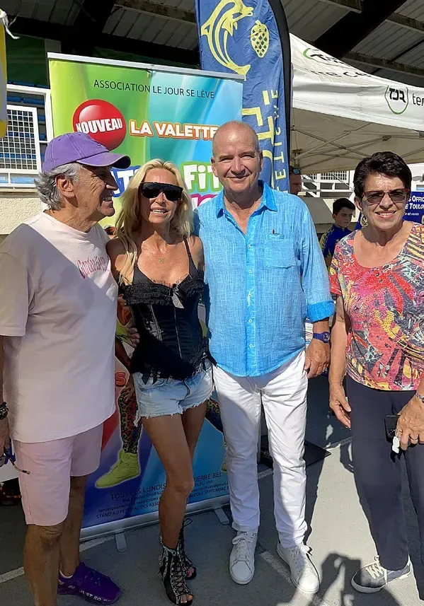 Avec Jean-Pierre et Sandry Savelli, apprenez à danser ou à chanter !