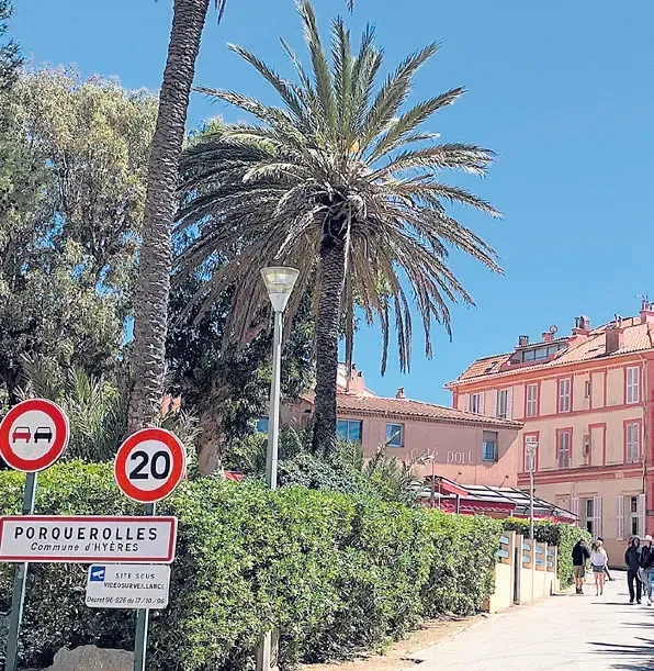 La plage d’argent, accessible aux personnes handicapées