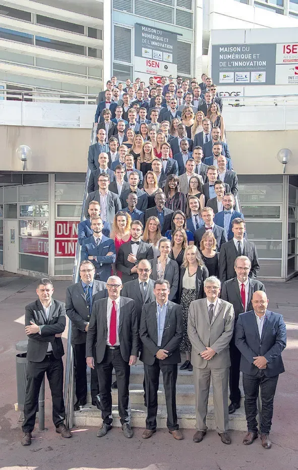 135 jeunes ingénieurs, en route vers leurs horizons professionnels