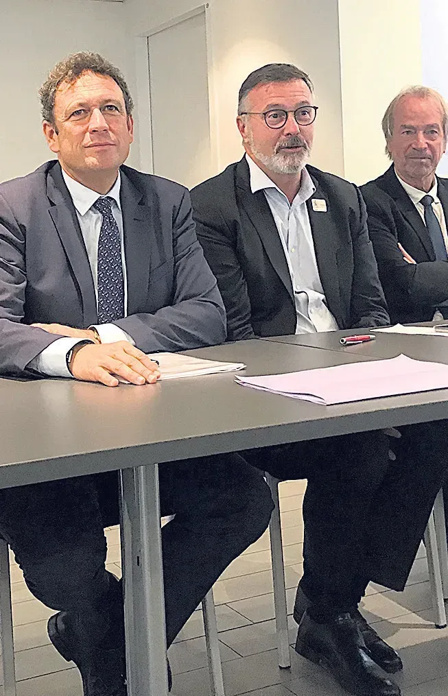 la pratique des 150 clubs de la Région et de